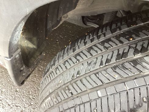 Used 2023 Toyota Highlander Limited image 7