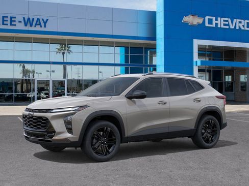 New 2026 Chevrolet Trax ACTIV w/ Sunroof Package image 2