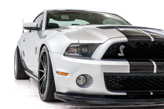 Used 2012 Ford Mustang Shelby GT500 RWD image 17