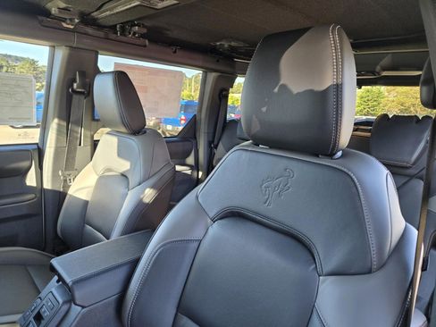 New 2025 Ford Bronco Outer Banks image 10