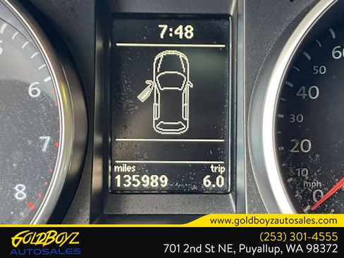 Used 2010 Volkswagen GTI 4-Door image 27