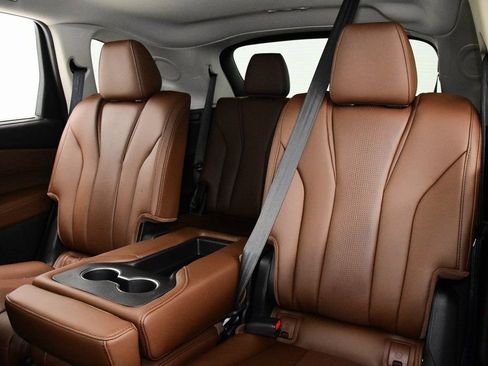 Used 2025 Acura MDX w/ Technology Package image 26