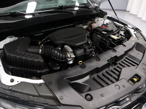 Used 2024 Chevrolet Blazer LT w/ Midnight/Sport Edition image 17