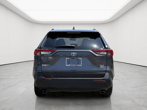 Used 2025 Toyota RAV4 XLE AWD/4WD image 6