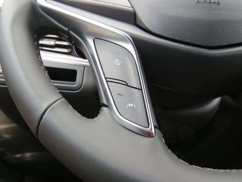 New 2025 Cadillac XT5 Luxury w/ LPO, Floor Liner Package image 21