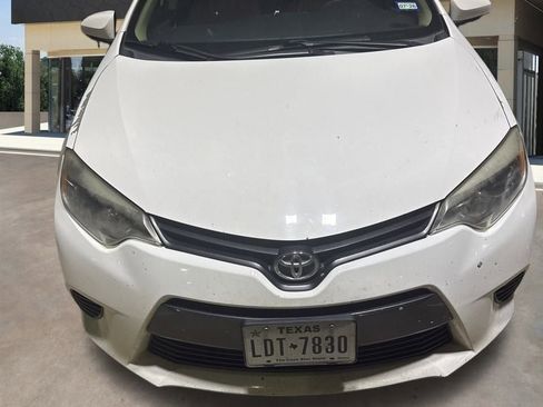 Used 2016 Toyota Corolla LE image 1