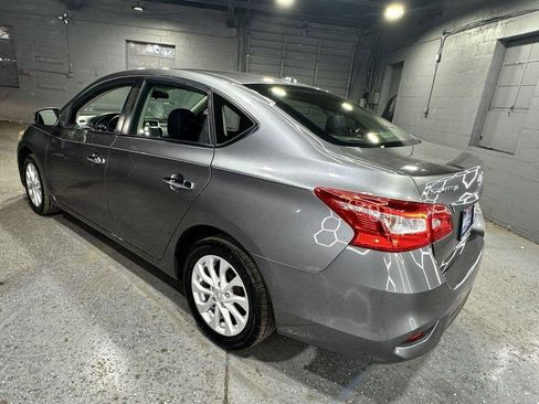 Used 2019 Nissan Sentra SV FWD image 3