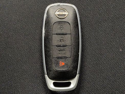 Used 2025 Nissan Sentra SV FWD image 32