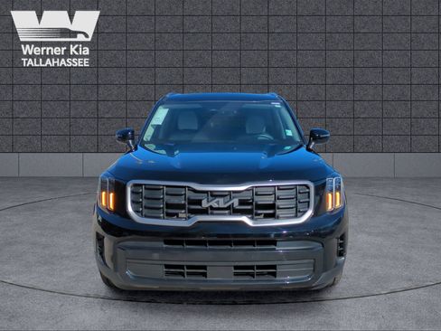 Certified 2024 Kia Telluride S w/ S Sunroof Package image 9