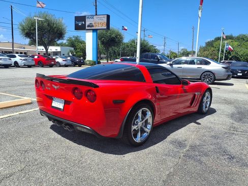Used 2012 Chevrolet Corvette Grand Sport w/ 3LT Preferred Equipment Group RWD image 2