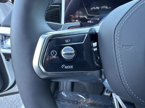 Certified 2025 BMW i7 eDrive50 w/ M Sport Package image 31