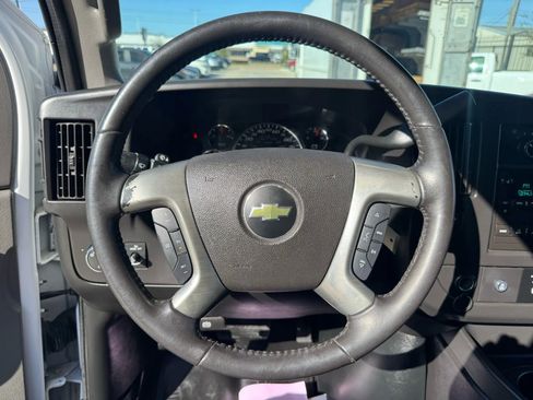Used 2017 Chevrolet Express 3500 LT w/ LT Preferred Equipment Group image 42