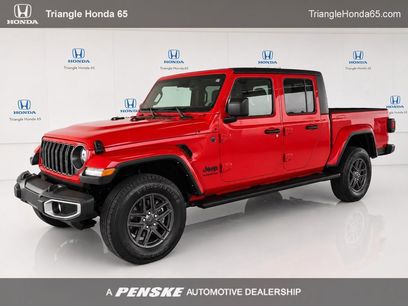 Used 2024 Jeep Gladiator Sport