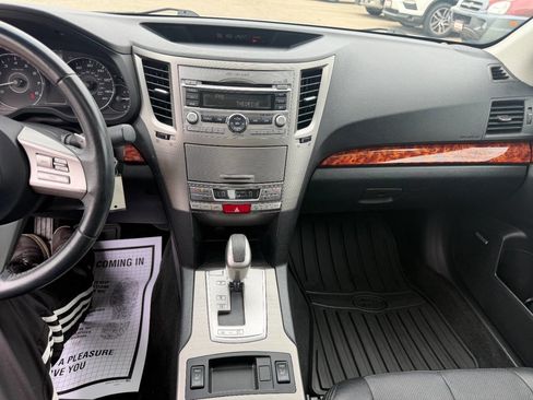 Used 2011 Subaru Legacy 2.5i Limited AWD/4WD image 27