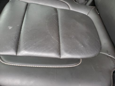 Used 2021 GMC Acadia SLT w/ Premium Package image 33