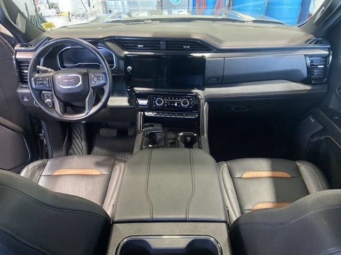 Used 2024 GMC Sierra 1500 AT4 w/ AT4 Premium Package AWD/4WD image 21