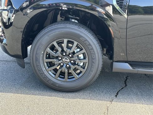 New 2025 Nissan Armada SV image 12