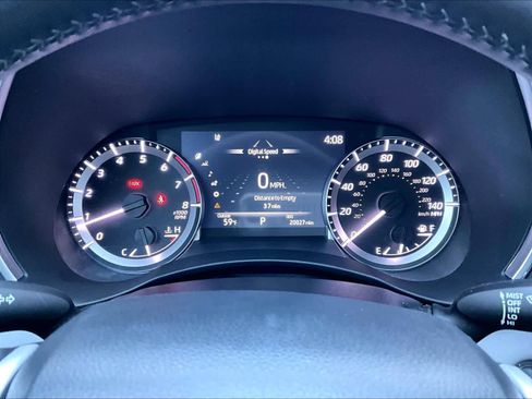 Used 2023 Toyota Highlander XLE image 26