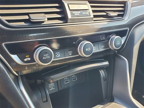 Used 2022 Honda Accord Sport image 29