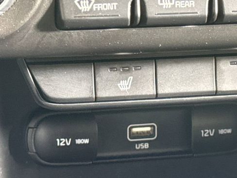 Used 2022 Kia Sportage Nightfall Edition image 28