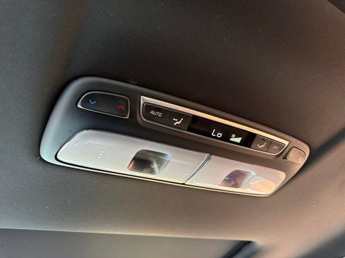 Used 2023 Kia Telluride SX FWD image 13