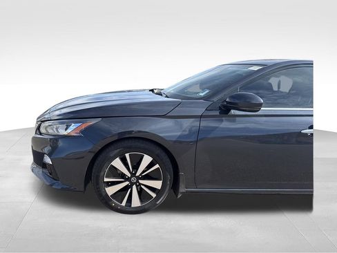 Used 2022 Nissan Altima 2.5 SL FWD image 33