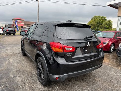 Used 2017 Mitsubishi Outlander Sport LE image 4