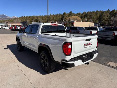 Used 2025 GMC Canyon Elevation w/ Convenience Package image 3