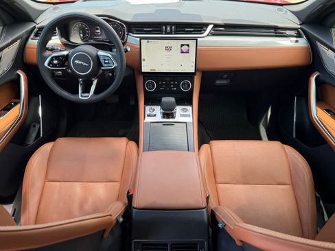 Used 2025 Jaguar F-PACE R-Dynamic S AWD/4WD image 12