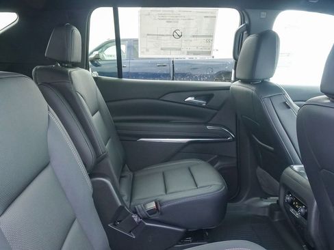 New 2026 Chevrolet Traverse LT w/ Driver Confidence Package FWD image 17