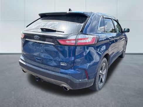 Used 2020 Ford Edge SEL w/ Convenience Package AWD/4WD image 4
