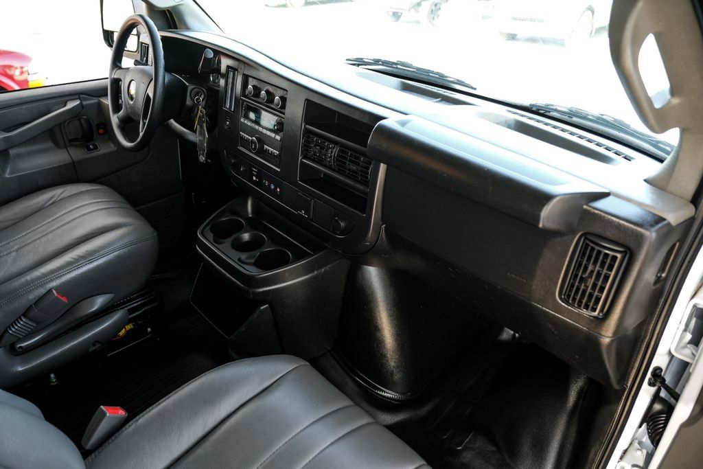 Used 2024 Chevrolet Express 2500 w/ Driver Convenience Package RWD image 9