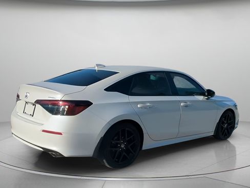 Used 2025 Honda Civic Sport image 28