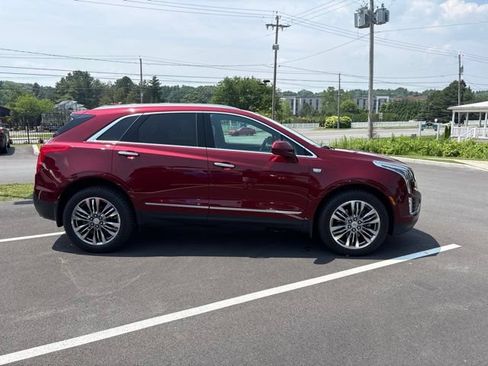 Used 2017 Cadillac XT5 Premium Luxury AWD/4WD image 5