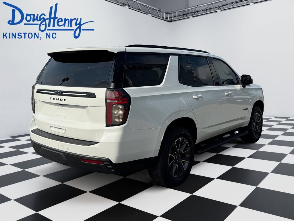 Used 2023 Chevrolet Tahoe Z71 w/ Luxury Package AWD/4WD image 5