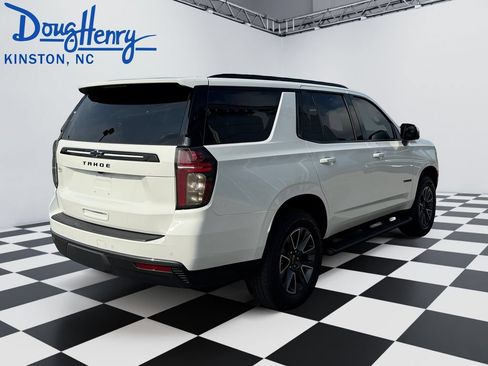 Used 2023 Chevrolet Tahoe Z71 w/ Luxury Package AWD/4WD image 5