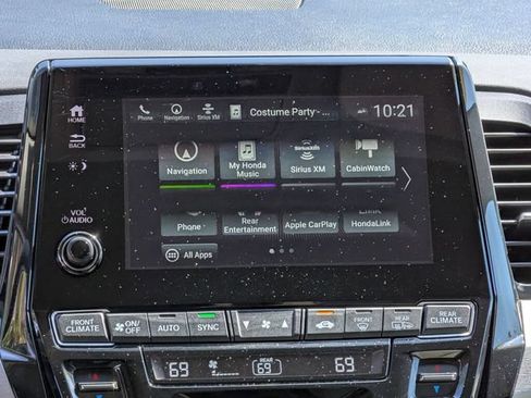Certified 2023 Honda Odyssey Touring image 13