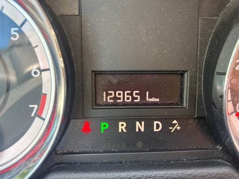 Used 2019 Dodge Grand Caravan SE w/ UConnect Hands-Free Group FWD image 10