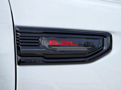 New 2026 GMC Sierra 1500 AT4 w/ AT4 Premium Package AWD/4WD image 5
