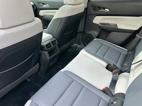 New 2026 Honda Prologue Touring image 13