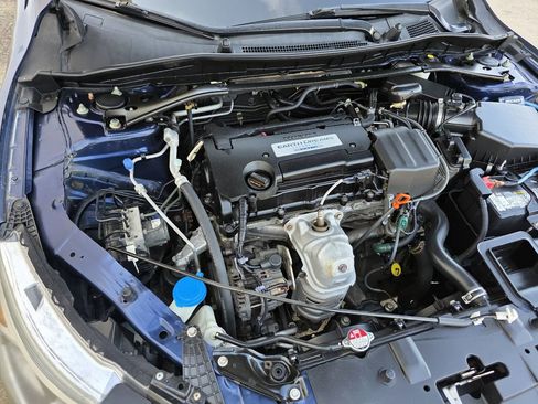 Used 2016 Honda Accord Sport image 31