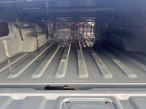 Used 2025 Jeep Gladiator Rubicon image 9