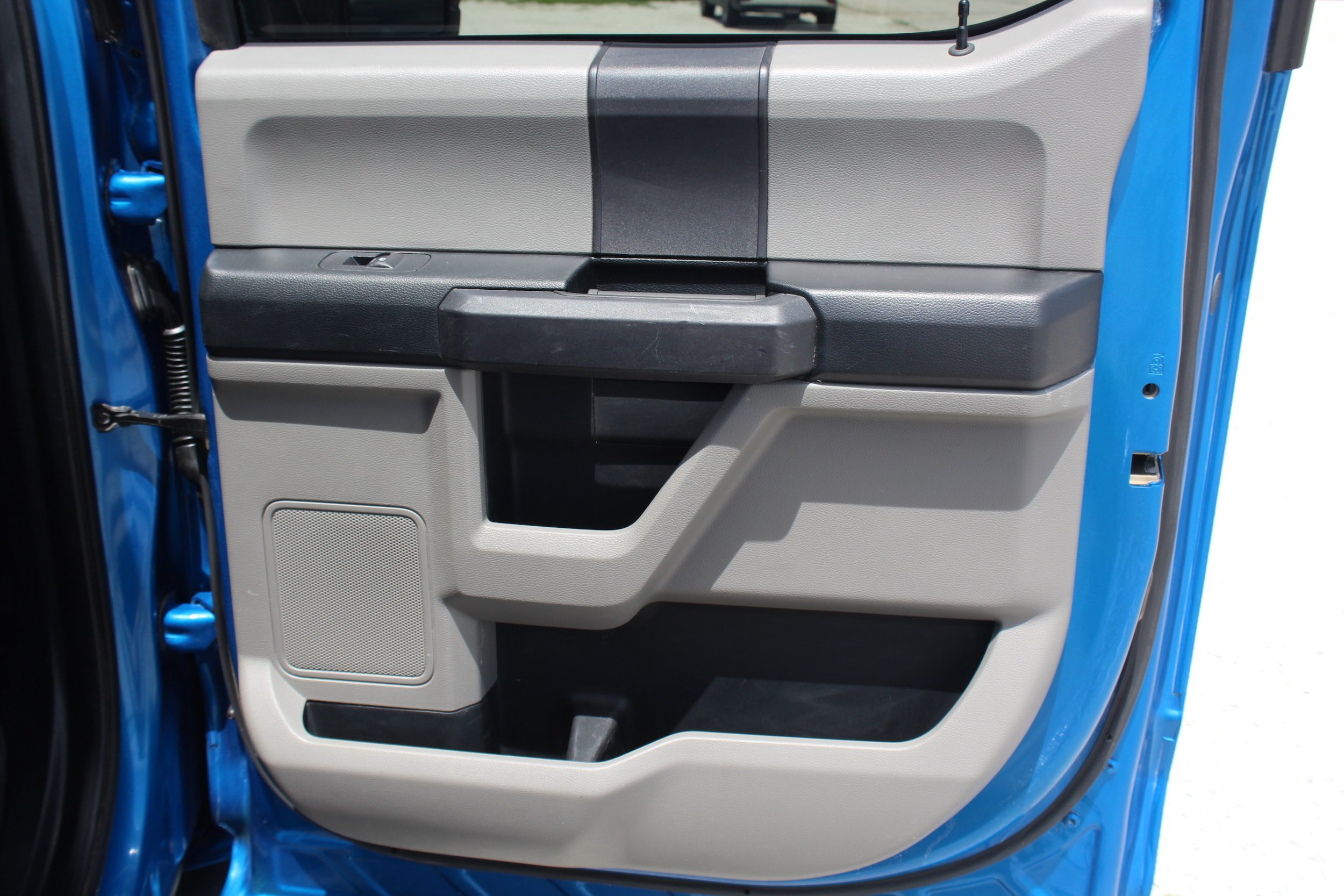 Used 2019 Ford F150 XL w/ Equipment Group 101A Mid AWD/4WD image 22