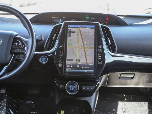 Used 2021 Toyota Prius Prime XLE FWD image 16