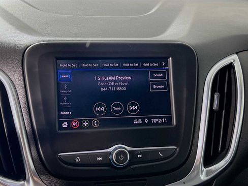 Used 2021 Chevrolet Equinox LT AWD/4WD image 13