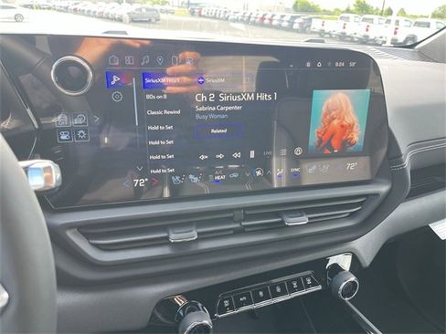 New 2025 Chevrolet Silverado EV LT image 13