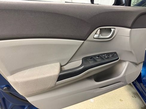 Used 2012 Honda Civic LX image 8