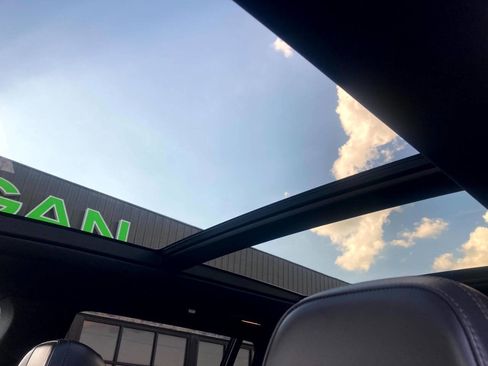 Used 2020 Mercedes-Benz GLS 580 4MATIC image 27