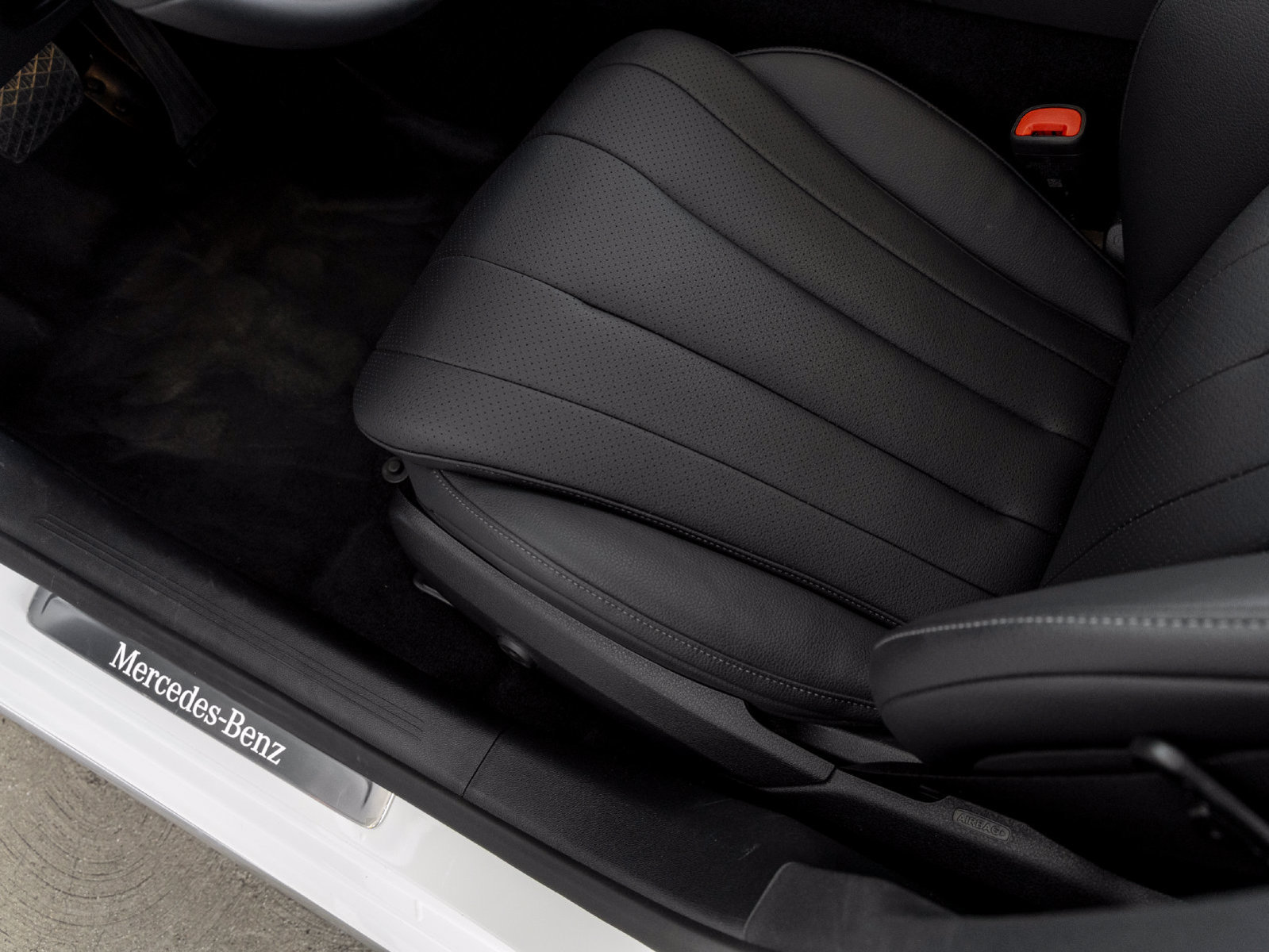 Certified 2026 Mercedes-Benz E 350 4MATIC Sedan image 12
