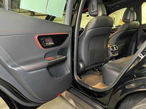 Used 2026 Mercedes-Benz GLC 43 AMG 4MATIC image 18